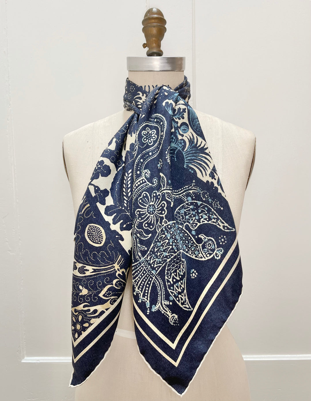 小物 Porter Classic - INDIGO PRINT SILK SCARF 小物 Porter Classic - INDIGO PRINT SILK SCARF Porter Classic